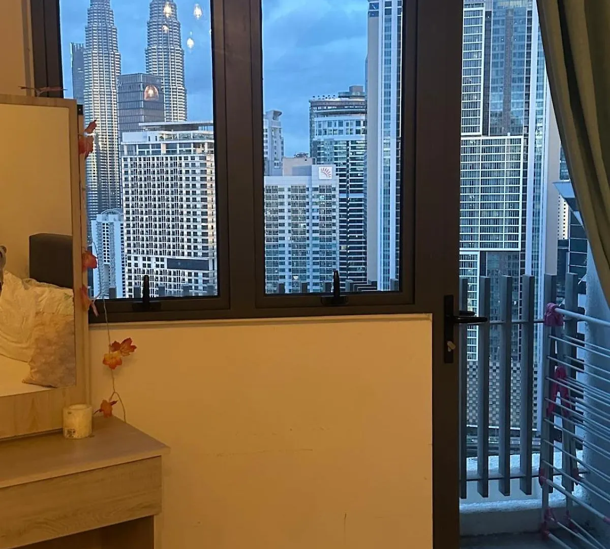 Skyline Infinity Pool- Klcc Studio-Best For Couples And Travellers Kuala Lumpur