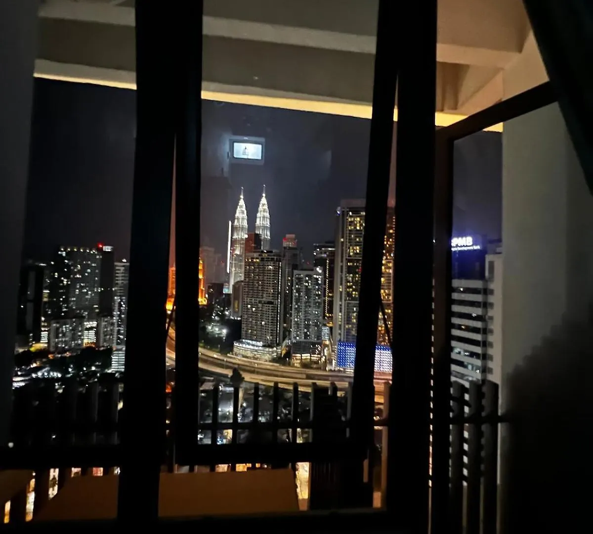 Skyline Infinity Pool- Klcc Studio-Best For Couples And Travellers Kuala Lumpur Apartment